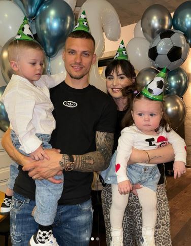 Lukas Haraslin with his wife Nikol Haraslin and children